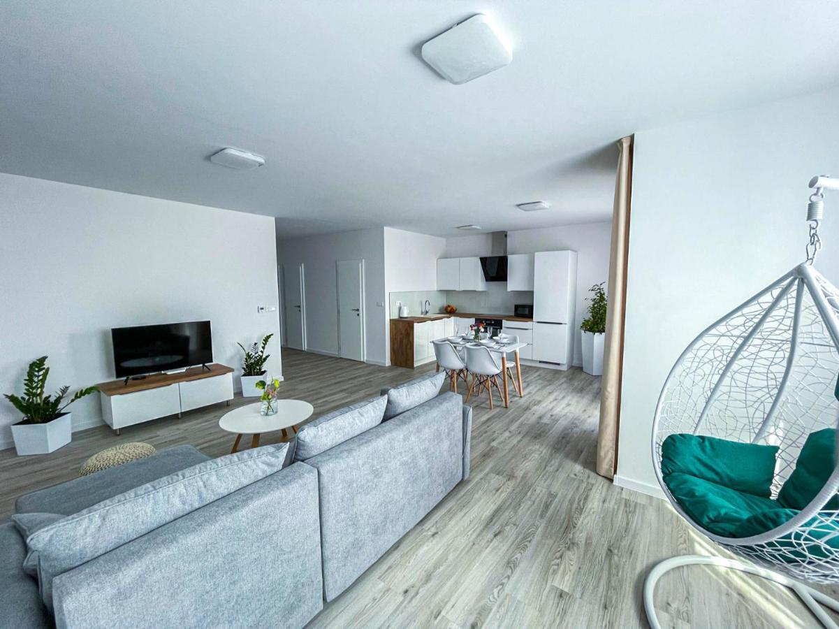 Lawis Apartments Poprád Kültér fotó