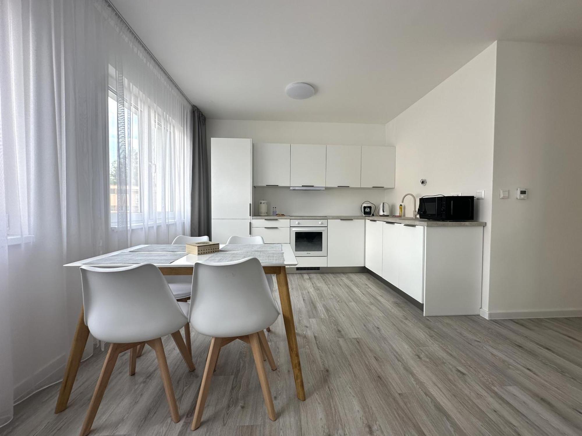 Lawis Apartments Poprád Kültér fotó